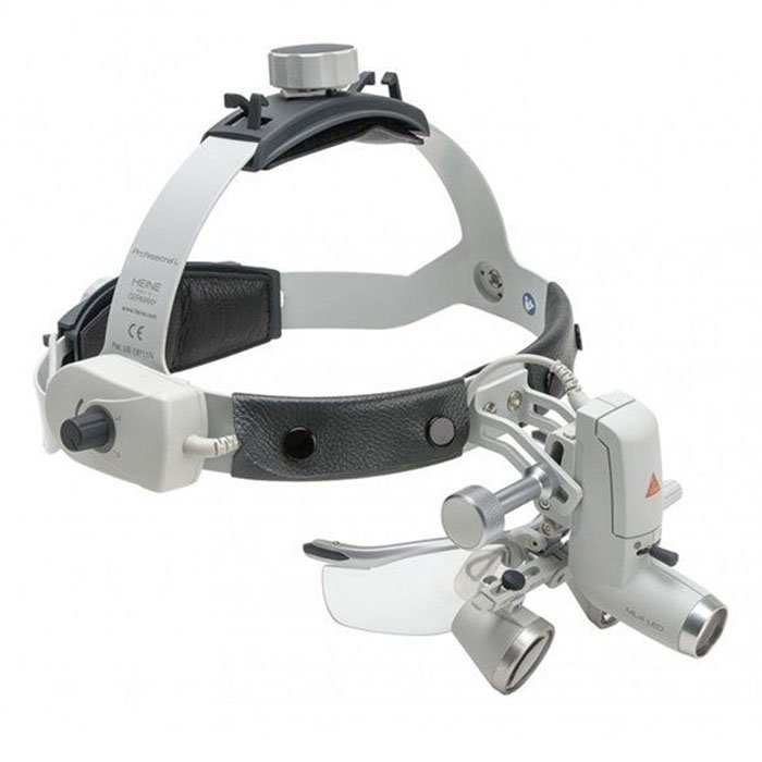 Налобный осветитель ML4 LED с лупой HR 2,5Х/520 мм и защитным щитком, Heine, Германия